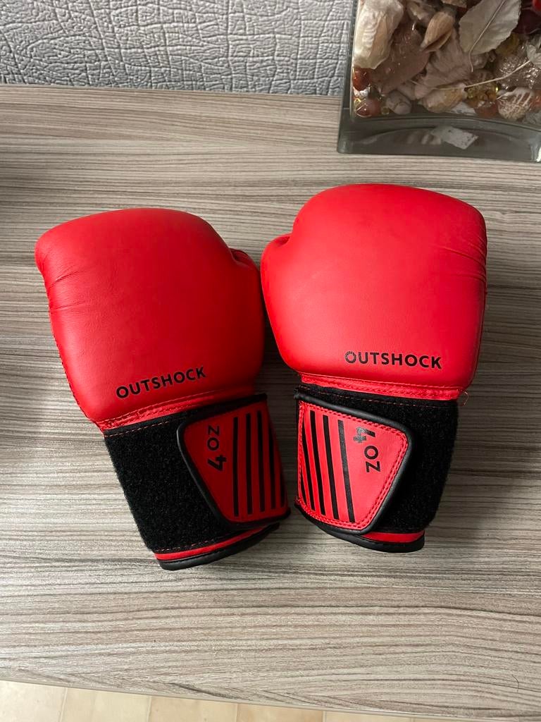 Outshock Bokshandschoenen 4 oz – Kindermaat EU 5, Enlèvement, Gants de boxe