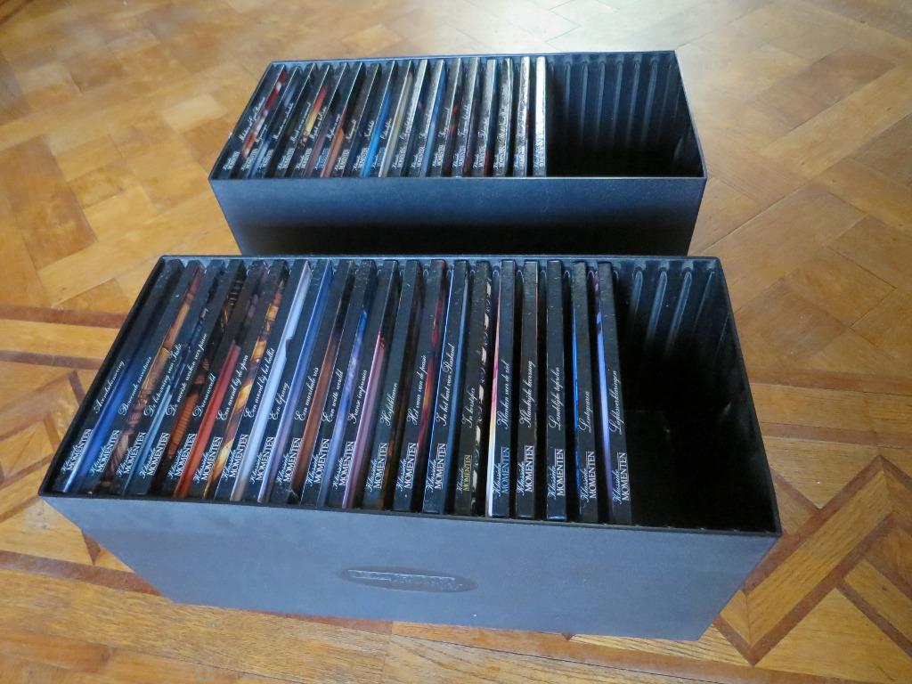 37 cd's in 2 boxen Klassieke Momenten Gratis, Ophalen, Zo goed als nieuw