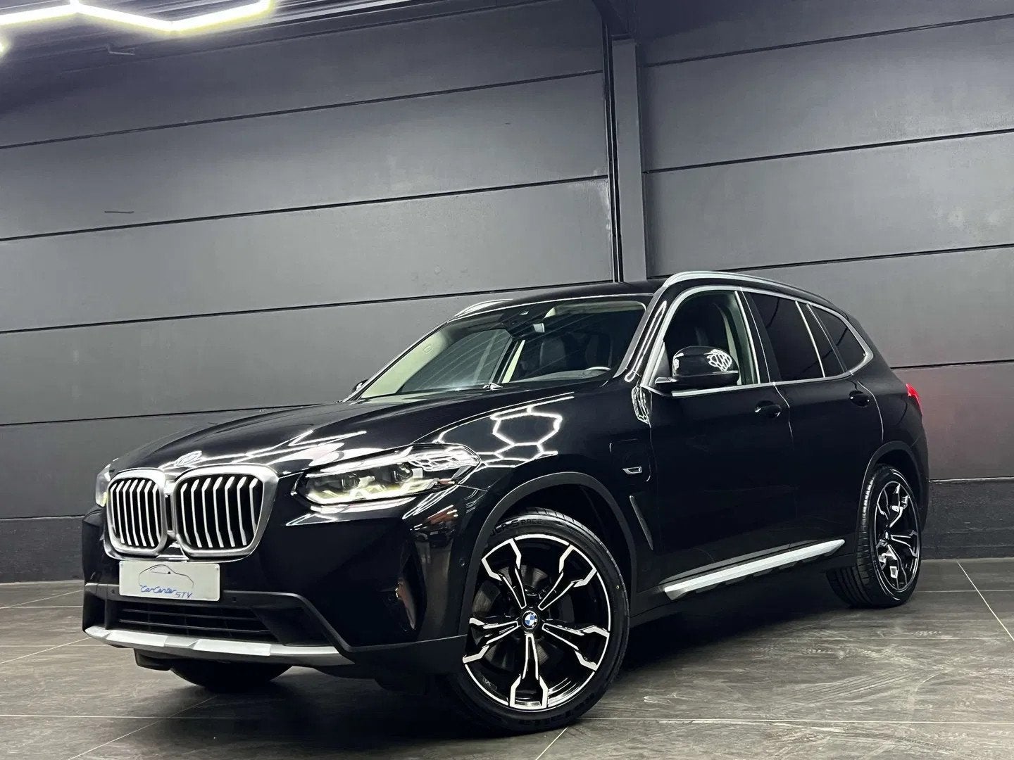 BMW X3 xDrive30e 2.0iA Hybrid / Sportinterieur /, Autos, Cuir, Achat, 135 kW, Entreprise