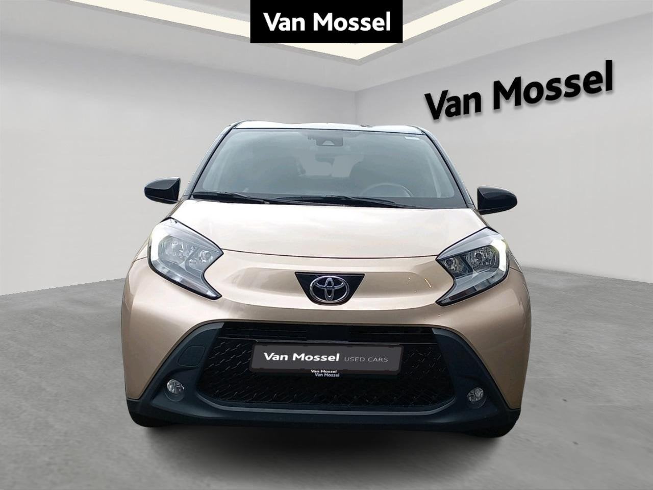 Toyota Aygo X 1.0 VVT-i automaat, Auto's, Stof, Gebruikt, Zwart, 965 kg