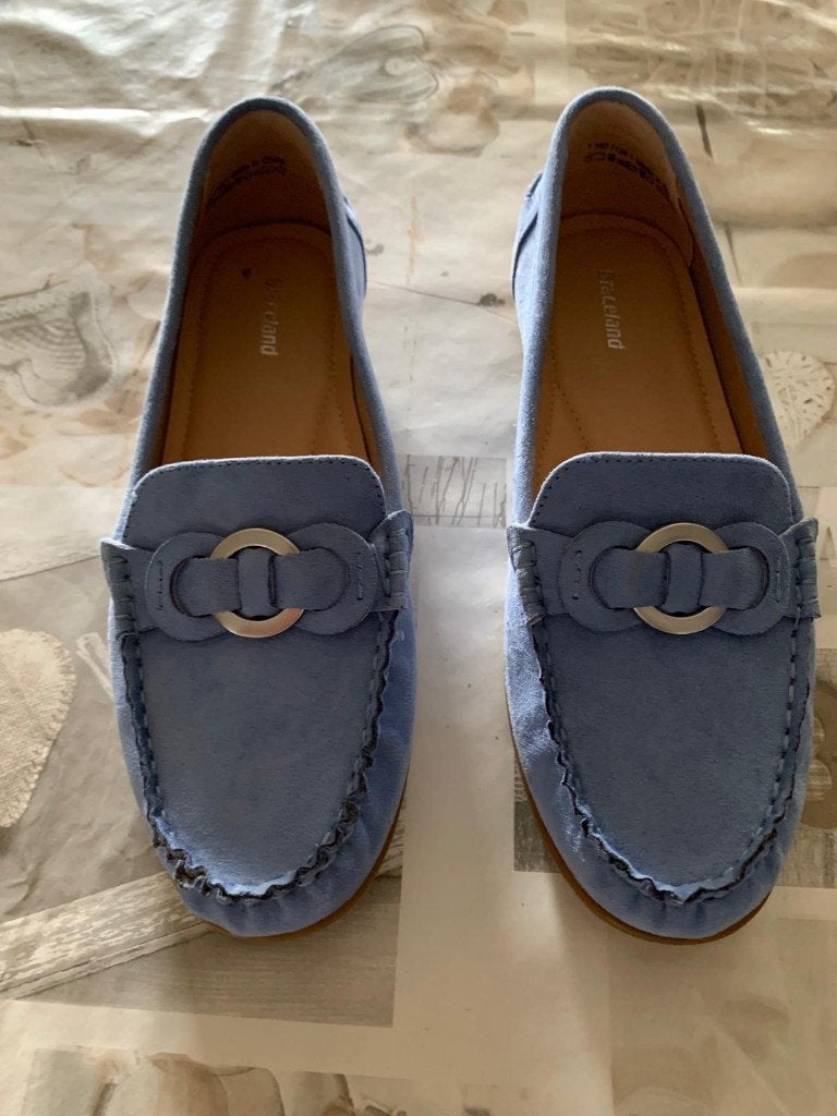 Nieuwe mooie instappers maat 37, Kleding | Dames, Blauw, Instappers, Nieuw, Ophalen of Verzenden