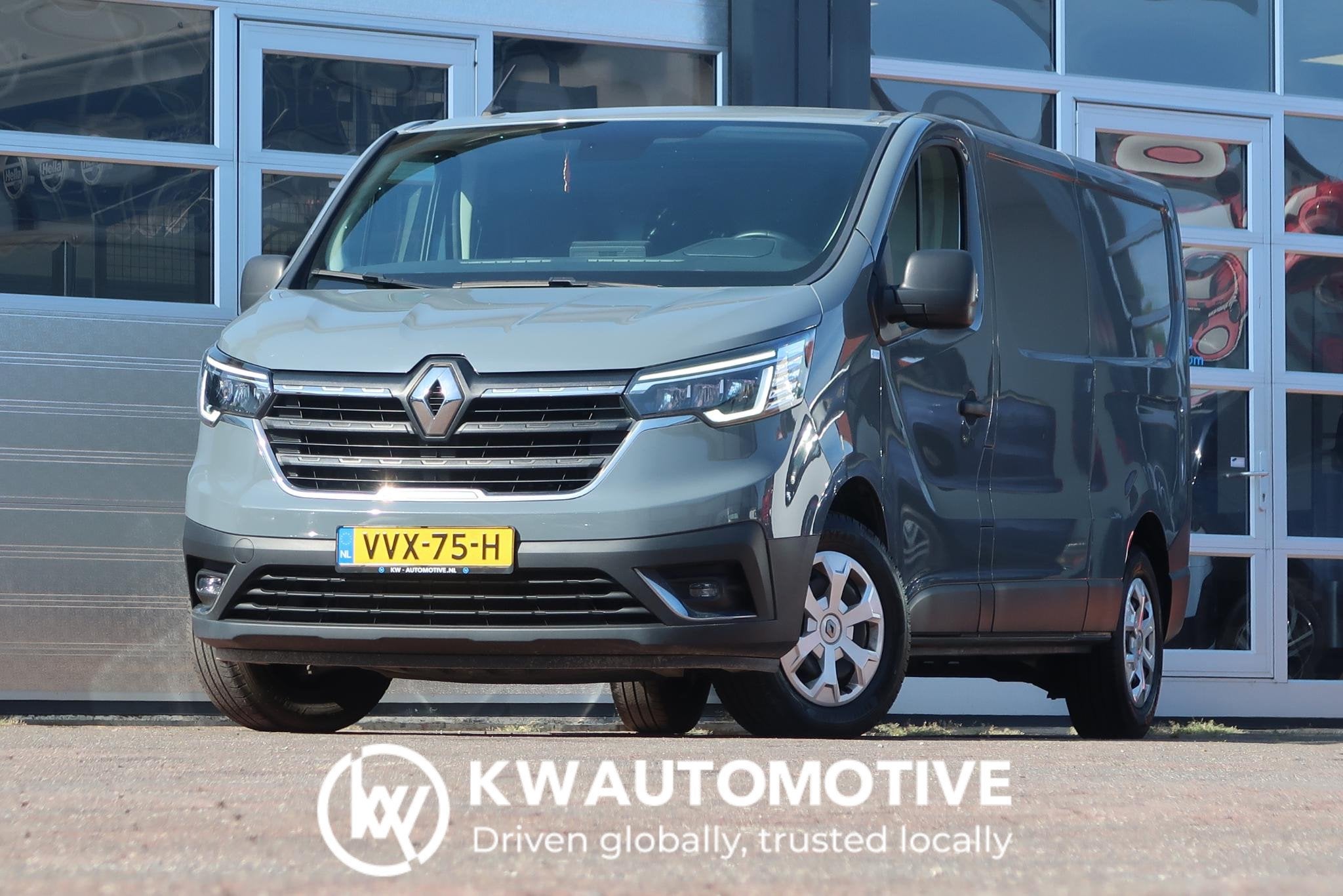 Renault Trafic 2.0 Blue dCi 150 L2H1 AUT/ NAVI/ CRUISE/ AIRC, 186 g/km, Stof, Gebruikt, 4 cilinders