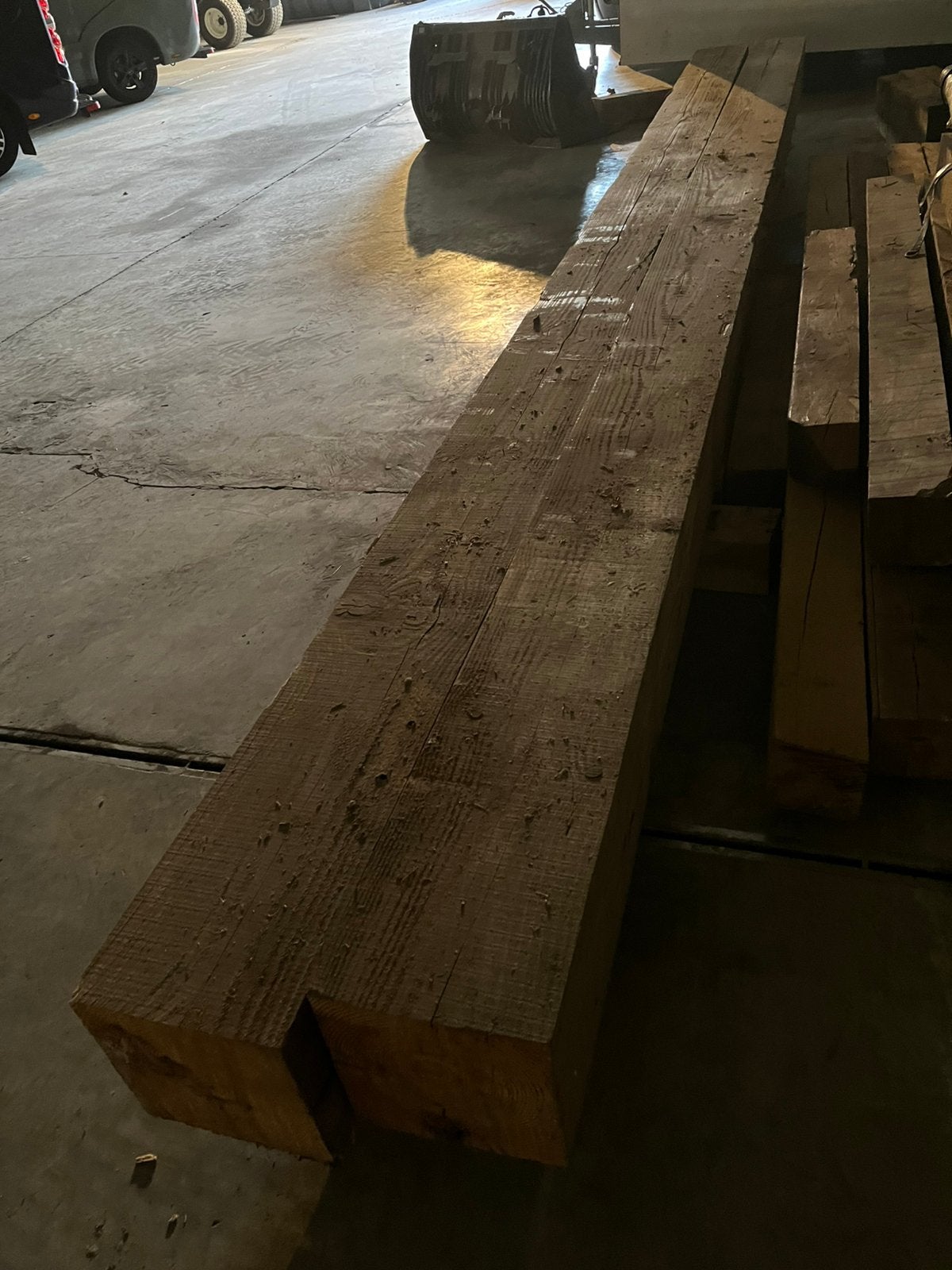 Douglas balken 28x28cm. 6mtr lang 300 euro per stuk, Ophalen of Verzenden
