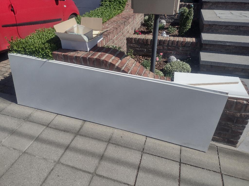 A DONNER URGENT Planches, Ophalen, Gebruikt, 25 tot 50 mm, Minder dan 200 cm