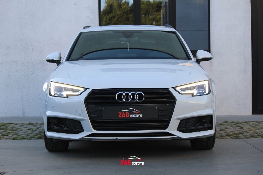 Audi A4 Avant 35 TFSI | 99 000 km|ACC|360|Attelage, Autos, Entreprise, Garantie prolongée, 5 portes, Automatique