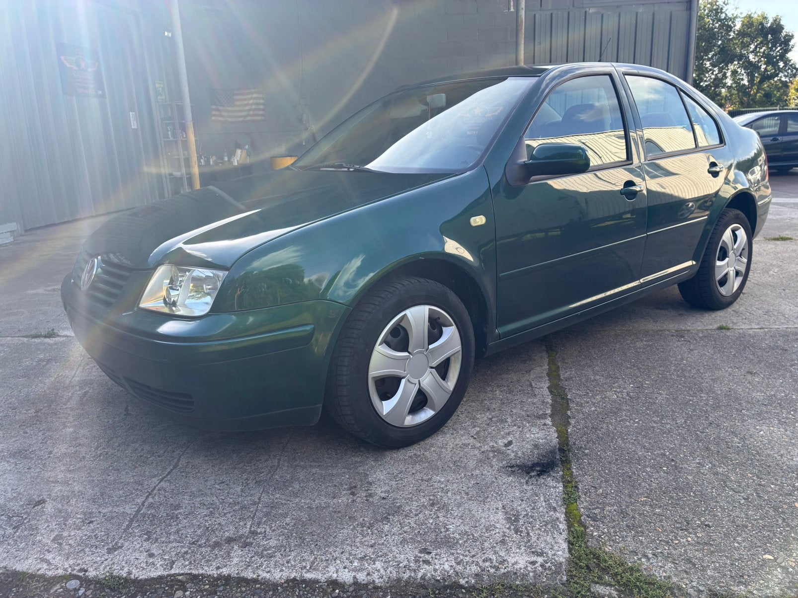 Vw bora 1.6 benzine, Bora, Bedrijf, https://public.car-pass.be/vhr/bbaa5906-9075-424e-a4d1-1fbdd0bb2d97, Te koop