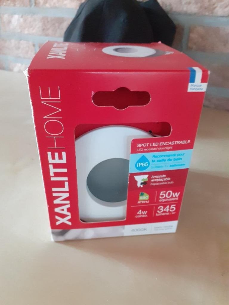Spot encastrable Xanlite pour salle de bain,lampe, éclairage, Neuf, Compatible pièces humides, Enlèvement ou Envoi, Spot encastrable