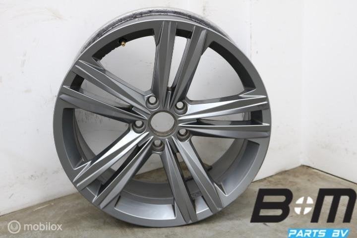 1 losse 18 inch lichtmetalen velg VW Arteon 3G8601025N, Gebruikt, Velg(en)
