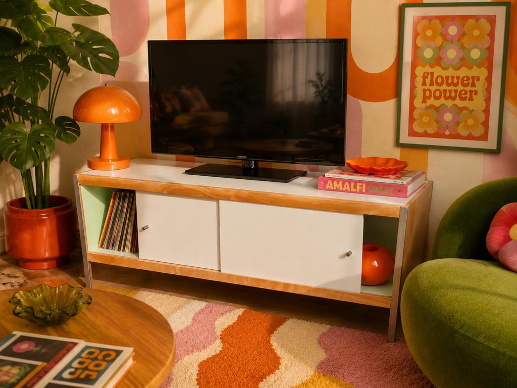 Kewlox - Televisiemeubel, Ophalen, Zo goed als nieuw