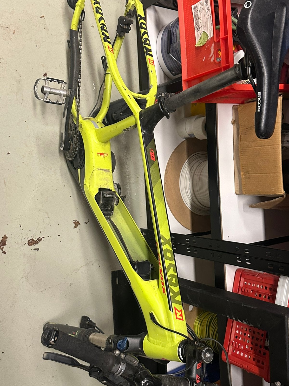 Kader bergamont, Fietsen en Brommers, Ophalen, Zo goed als nieuw, Elektrische fiets
