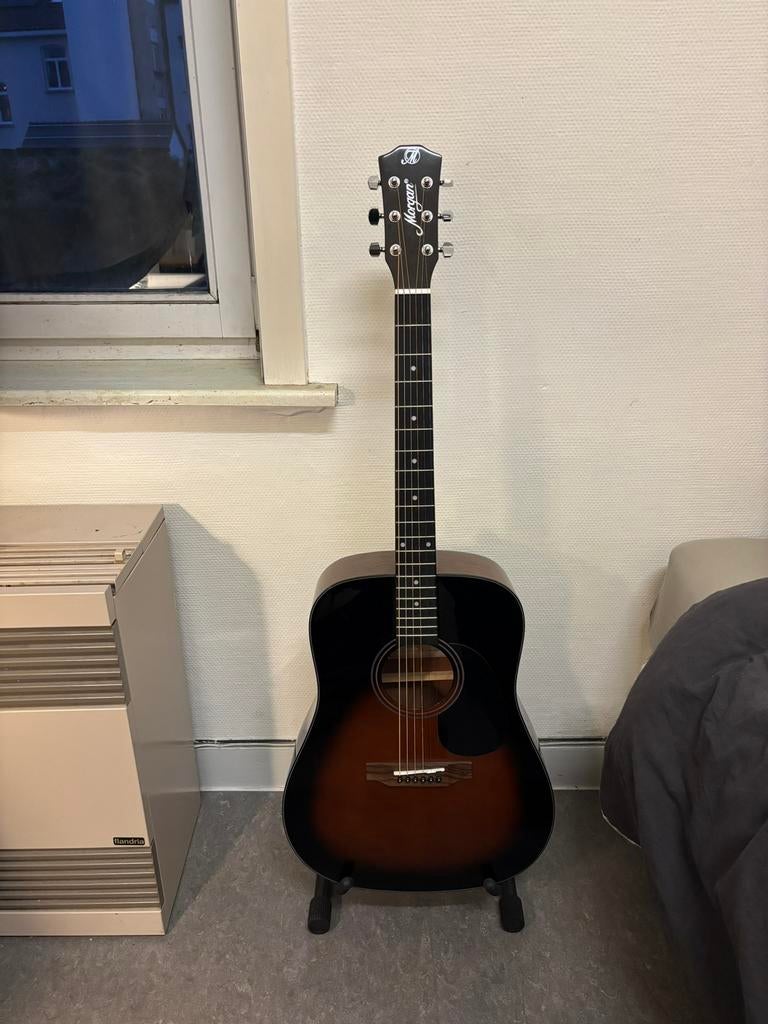 Akoestische gitaar Morgan, Musique & Instruments, Enlèvement ou Envoi, Comme neuf