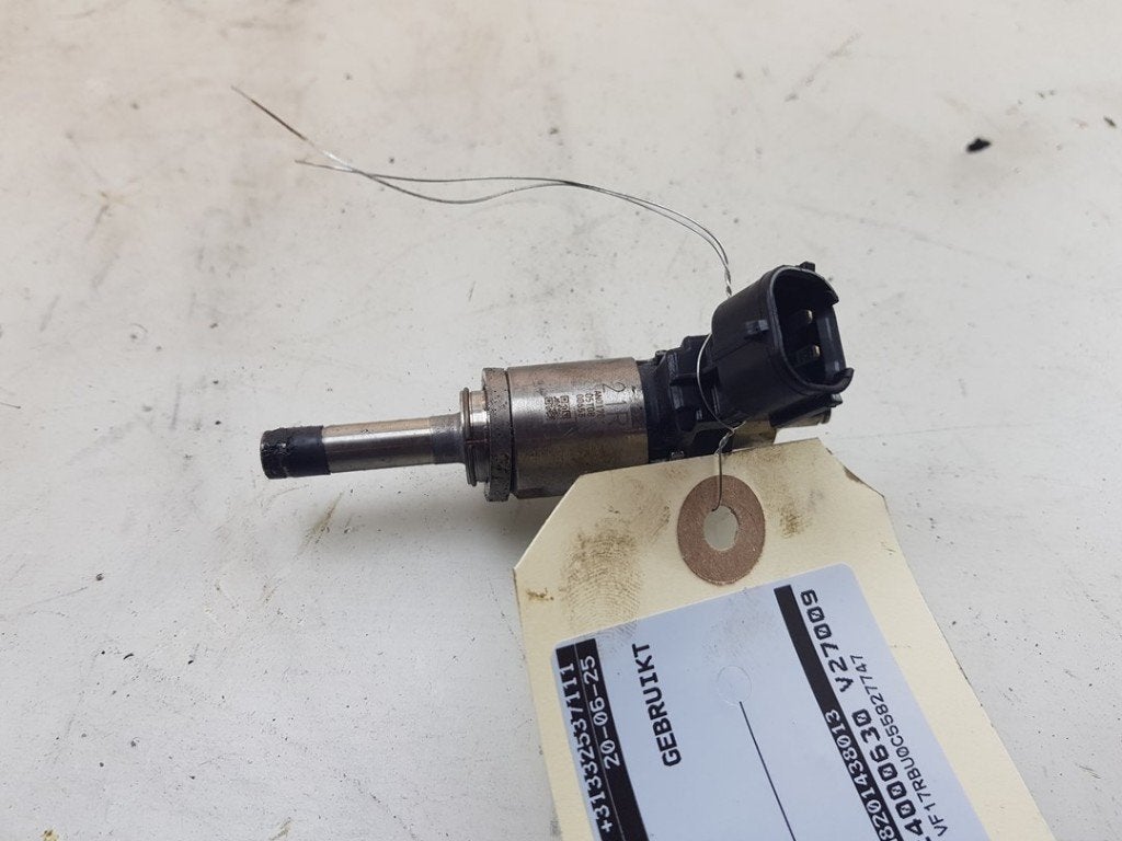 INJECTOR BRANDSTOF Renault Clio IV Estate / Grandtour (7R), Gebruikt, Renault, Peter-Huppertz-Straße 5
51063  Köln, DE, Dialog.deutschland@renault.de