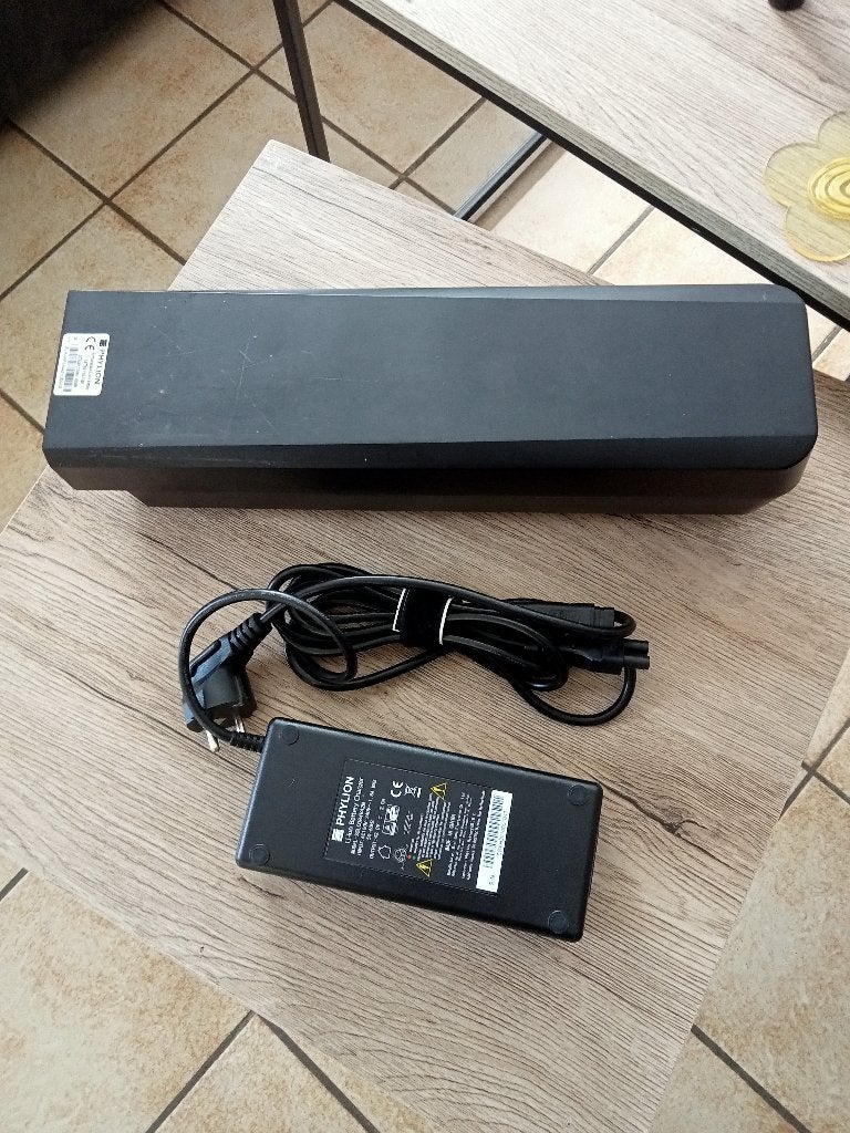 fiets batterij, Ophalen, Zo goed als nieuw, 50 km per accu of meer