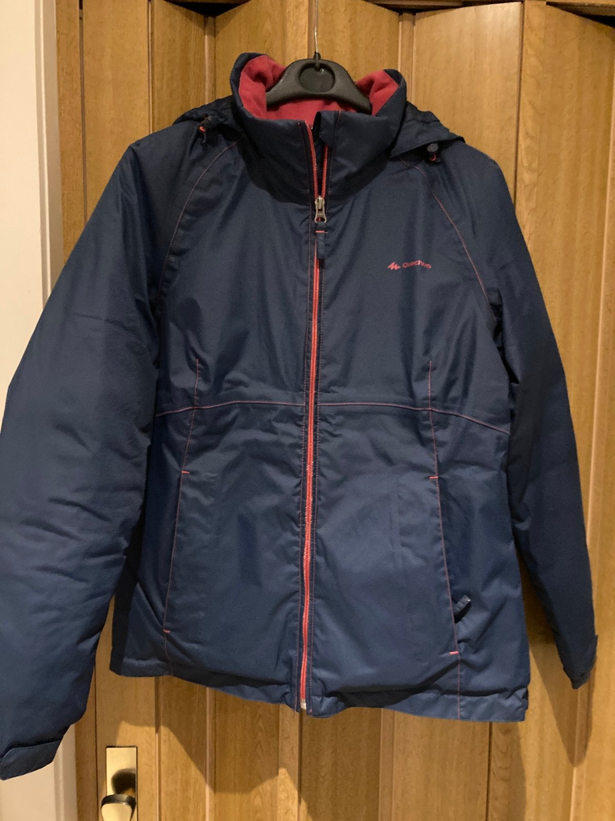Tussenseizoen vest merk Quechua mt XS in perfecte staat, Ophalen of Verzenden, Zo goed als nieuw, Blauw
