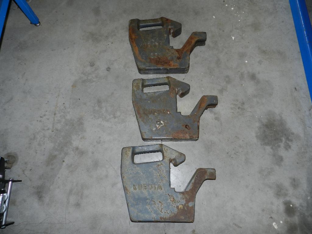 Masses avant 3x25 kg pour Kubota, Enlèvement, Utilisé, Autres types