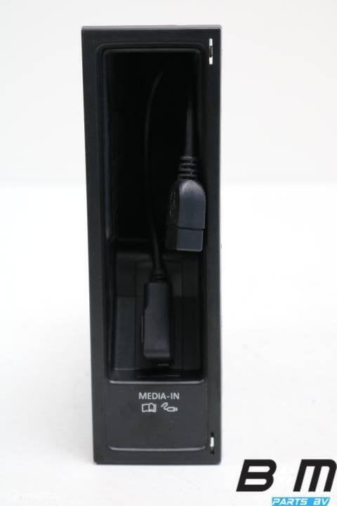 Media - in module VW Passat B7 5N0035342E, Auto diversen, Autoradio's, Gebruikt
