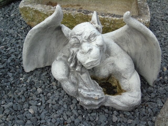gargouille en pierre , - 40% soldé !!, Jardin & Terrasse, Enlèvement, Comme neuf