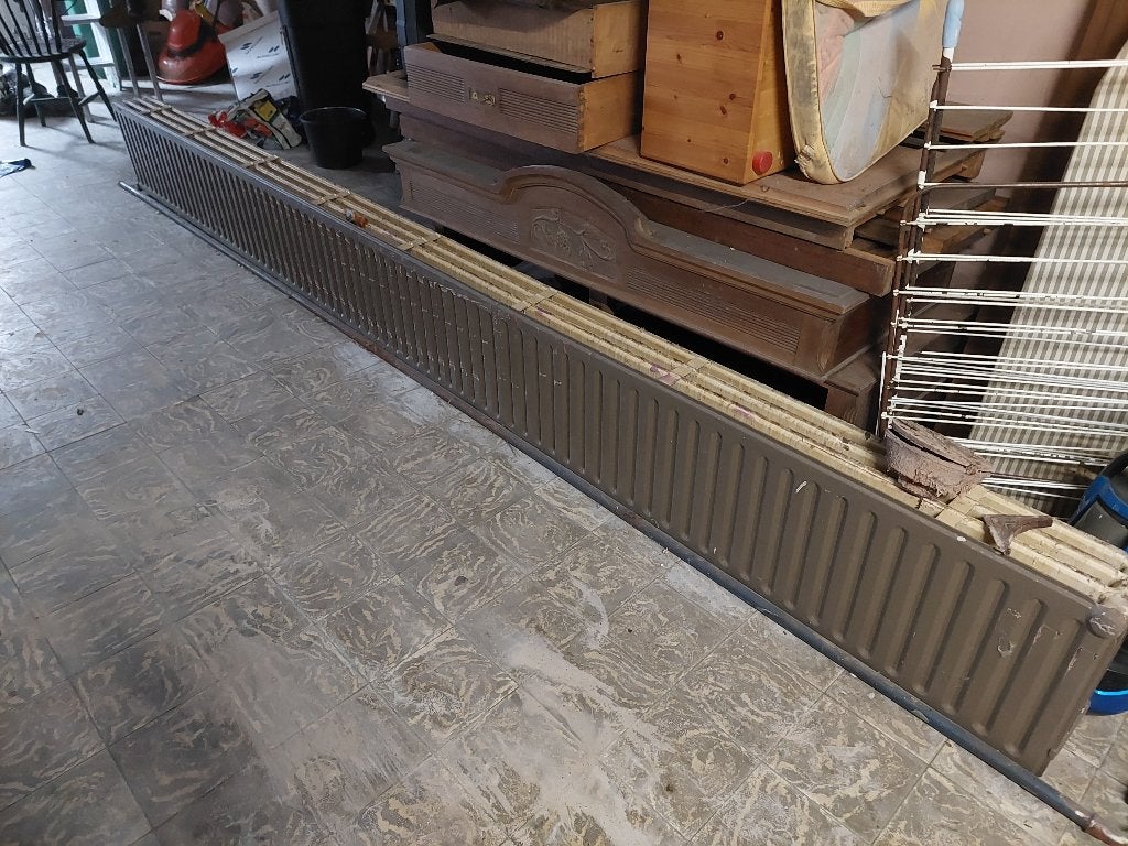 Radiateur vieux fer à repasser de 4 mètres GRATUIT !, Enlèvement, Utilisé