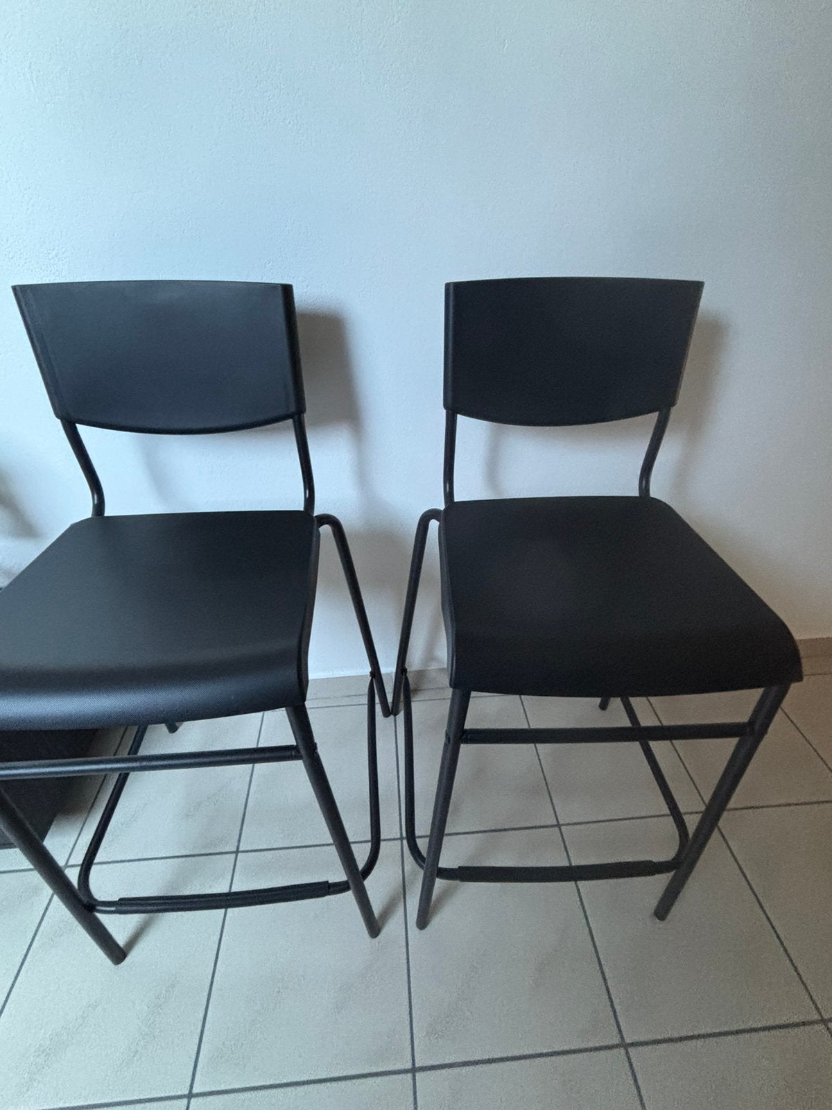 2 zwarte krukken, 2 krukken, Ophalen, Nieuw, Kunststof