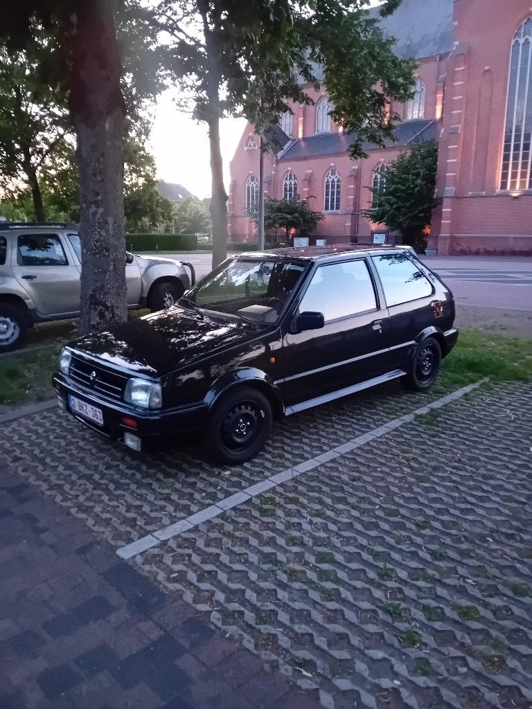 Nissan micra k10 supper sport, Auto's, 4 cilinders, Zwart, Micra, Handgeschakeld