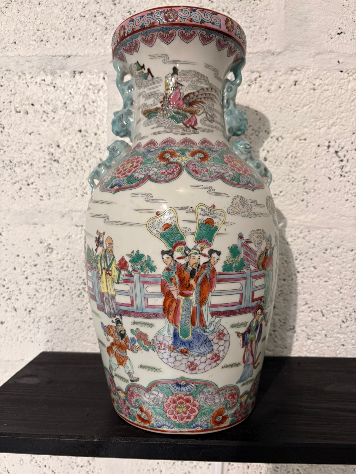 Vase chinois, Enlèvement