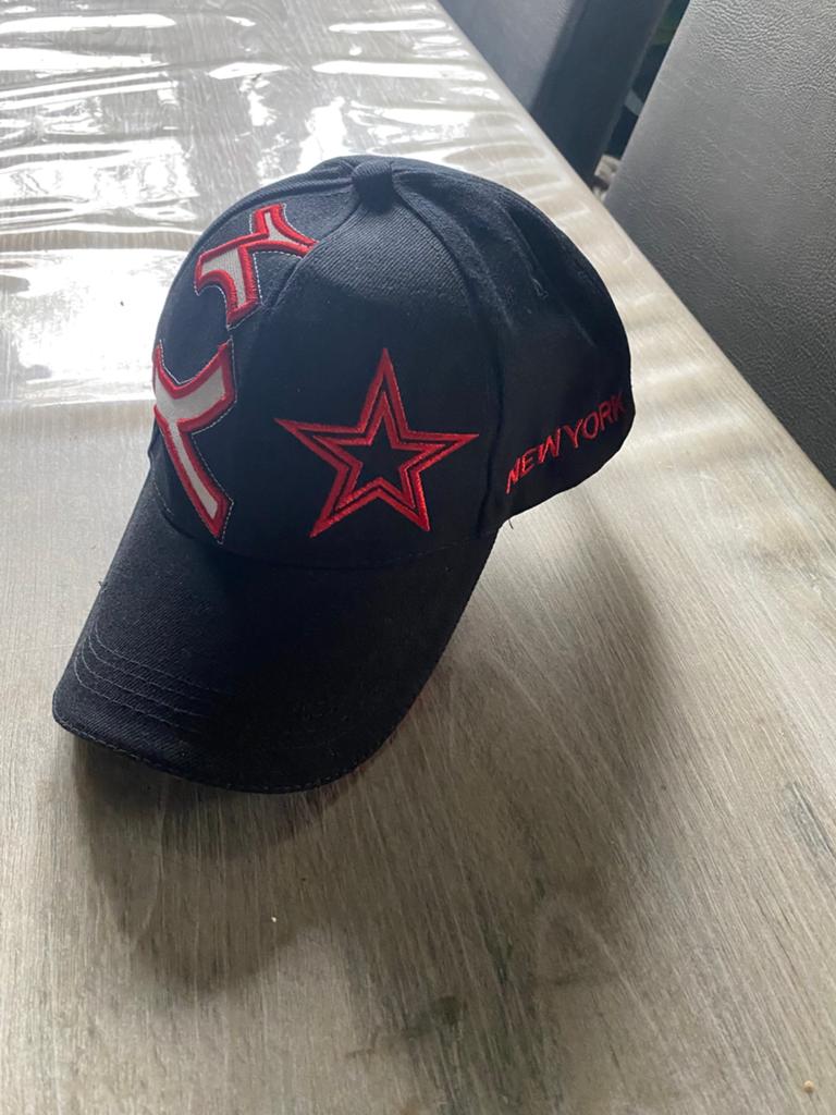 Homme, Enlèvement, Comme neuf, Casquette