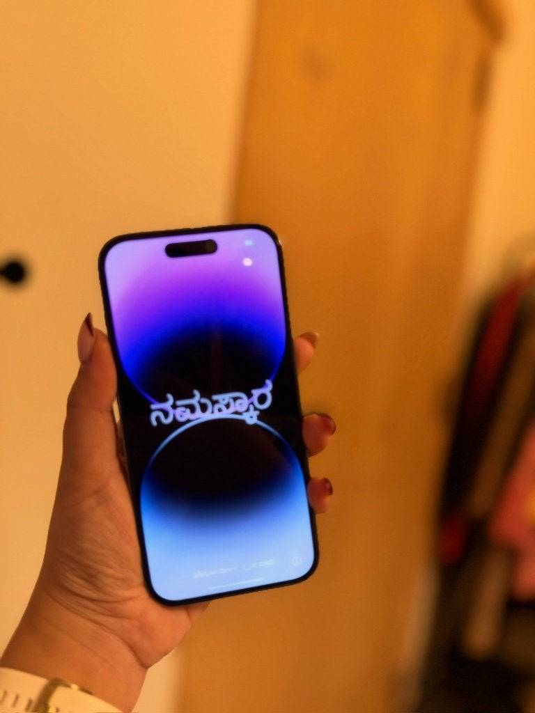 Apple iPhone 14 Pro 128GB Deep Purple + doos, Telecommunicatie, Ophalen, Paars, Refurbished, 78 %