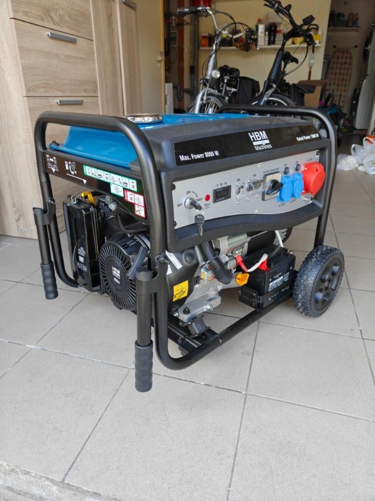 Générateur HBM, générateur 459 cc essence 230/400V 8000Watt, Electroménager, Électroménager & Équipement Autre, Enlèvement, Neuf