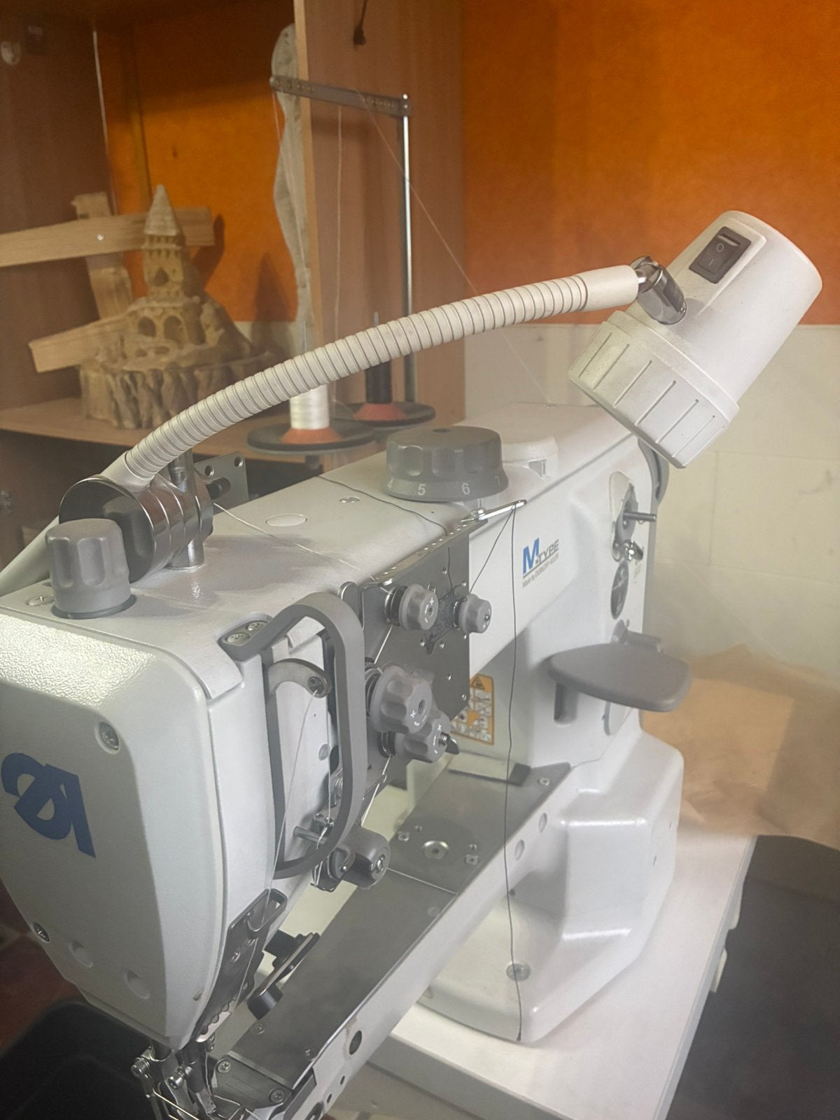 Machine à coudre industrielle Dürkopp Adler 669 Eco – M-Type, Enlèvement