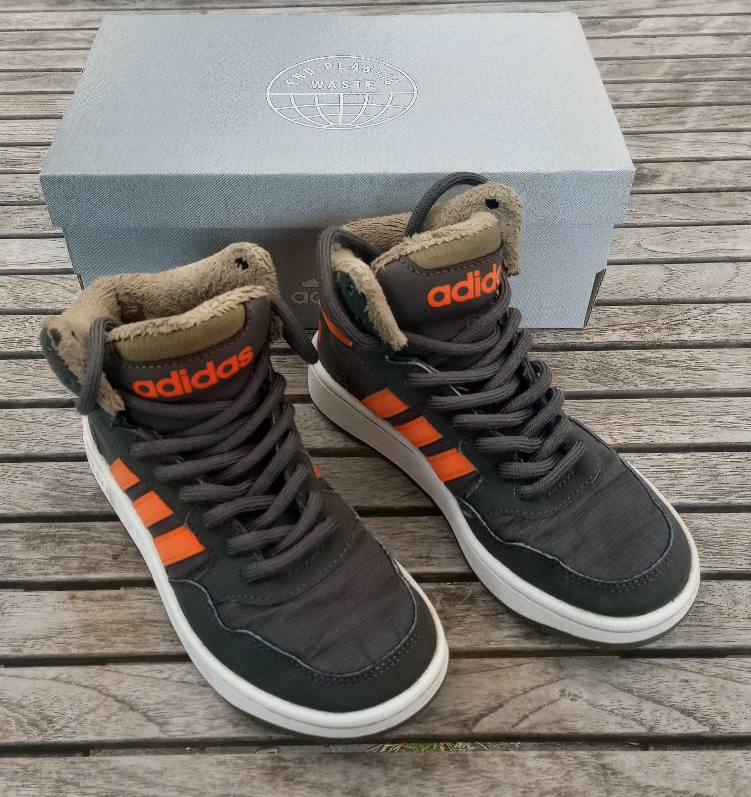 baskets Adidas Hoops Mid 3.0 - enfant, taille 31, Enlèvement ou Envoi, Comme neuf, Chaussures, Adidas