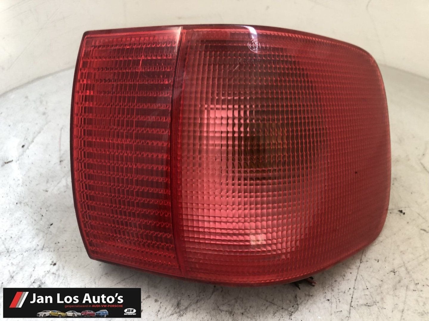 Audi 80 B4 rechts Achterlicht 8a0 945 096 d, Auto-onderdelen, Gebruikt, -, -, -