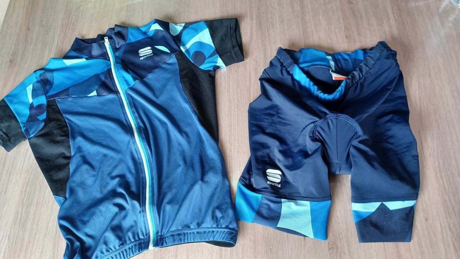 sportful koerskledij M, Fietsen en Brommers, Ophalen, Gebruikt, M, Sportful
