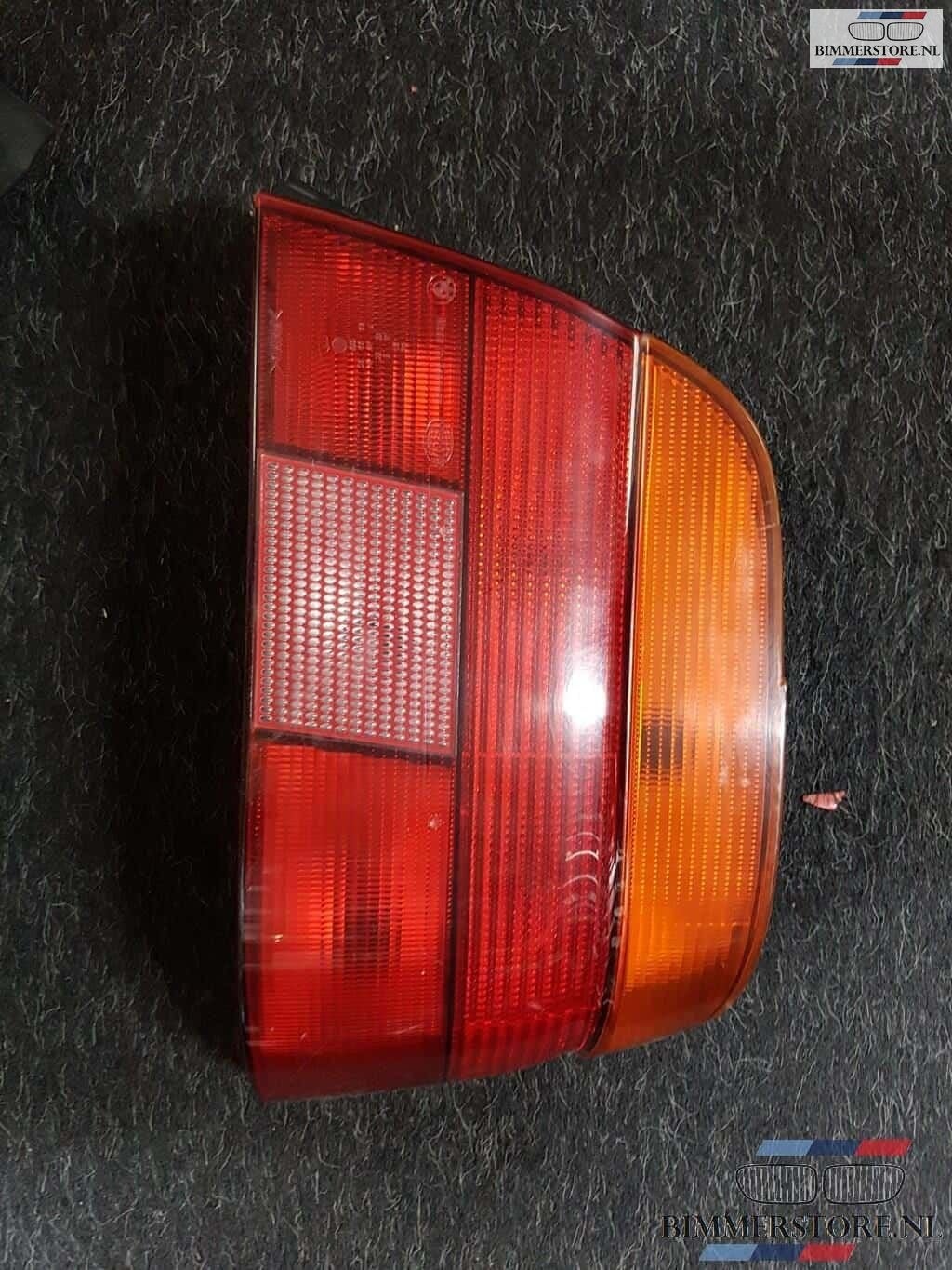 Achterlicht rechts BMW E39 sedan 8358032, Gebruikt, -, -, Ophalen of Verzenden