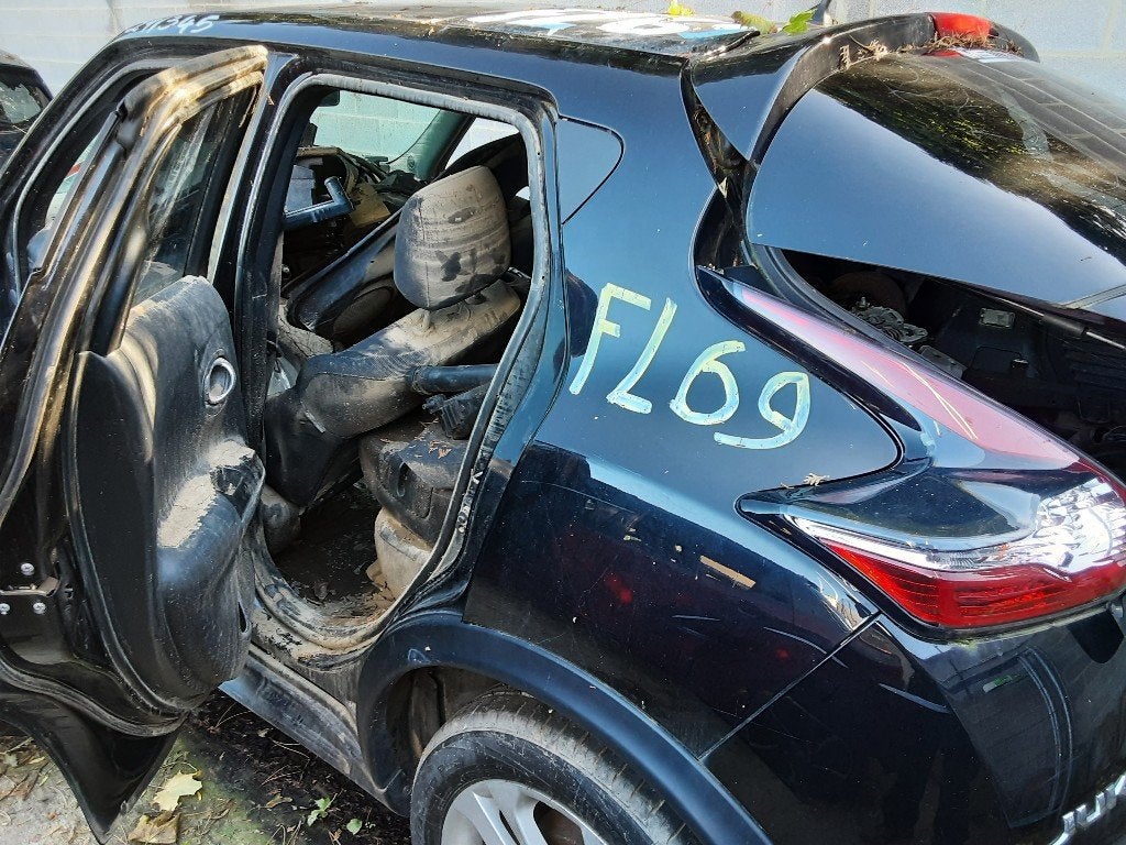AILE ARRIÈRE GAUCHE Nissan Juke (F15) (01-2010/12-2019), Arrière, Garde-boue, Germany@nissan-services.eu, Kronenweg 38
50389  Wesseling, DE