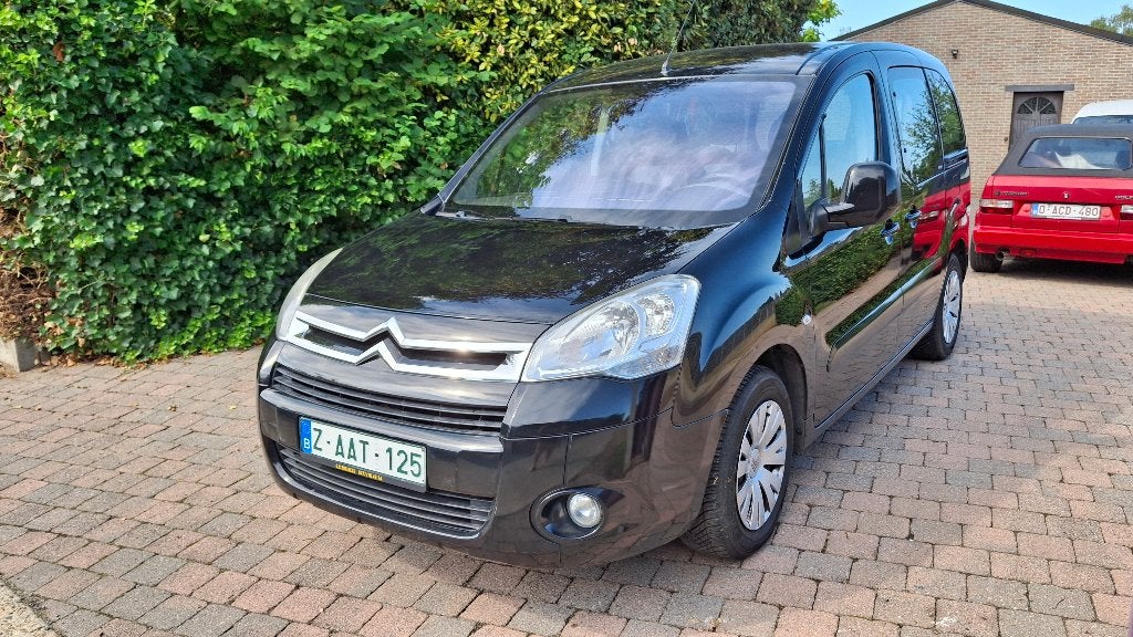 Citroen Berlingo 1600 HDI 148000 km met garantie, Voorwielaandrijving, Euro 5, 4 cilinders, 1600 cc