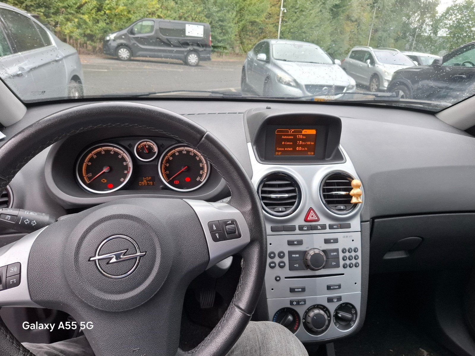 Voiture propre et bien entretenue à vendre., Autos, Euro 5, Achat, 5 portes, Particulier