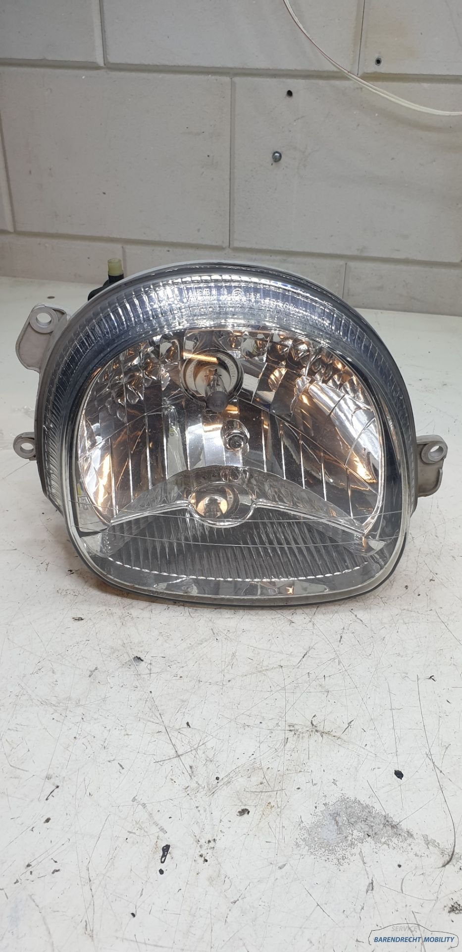 Phare droit c t passager d'origine pour Renault Twingo 20-61, Renault Group, Contact.group@renault.com, Renault, Utilisé