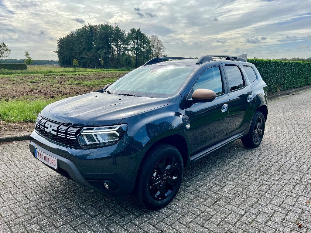 Dacia Duster 1.3TCe Automaat 150Pk 2024 7500Km Led/Navi/Usb, Autos, Achat, Euro 6, Entreprise, Entretenue par le concessionnaire