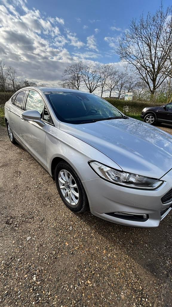 Ford Mondeo - 2017, Auto's, Stof, Zwart, Mondeo, Navigatiesysteem