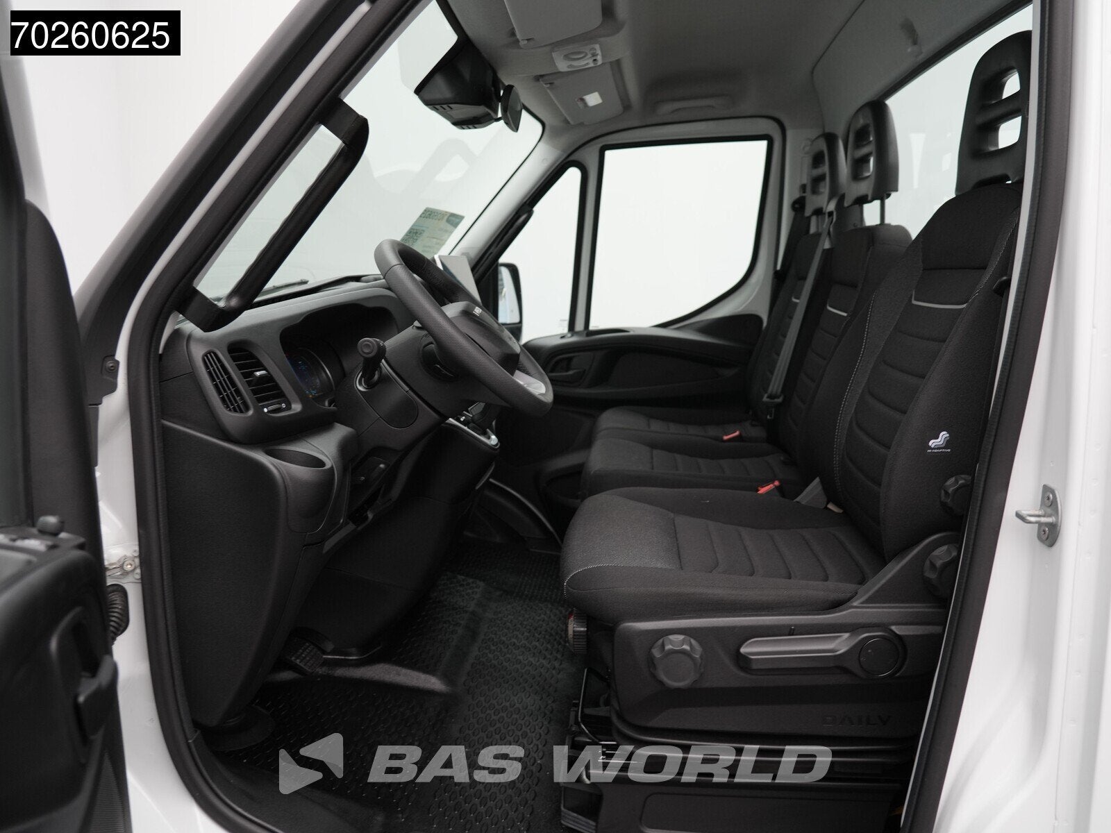 Iveco Daily 35S21 BPM VRIJ! 3.0L Automaat BPM VRIJ Chassis C, Auto's, Stof, Euro 6, 4 cilinders, Iveco