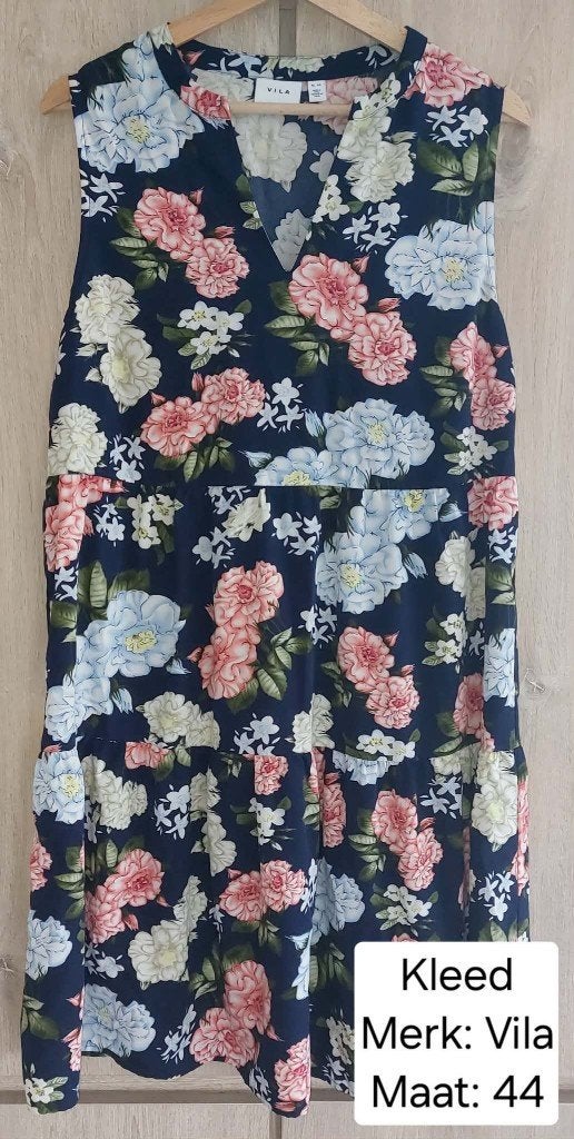 Kleed dames: Vila maat 44 (NIEUW), Kleding | Dames, Meerkleurig, Maat 42/44 (L), Nieuw, Ophalen of Verzenden