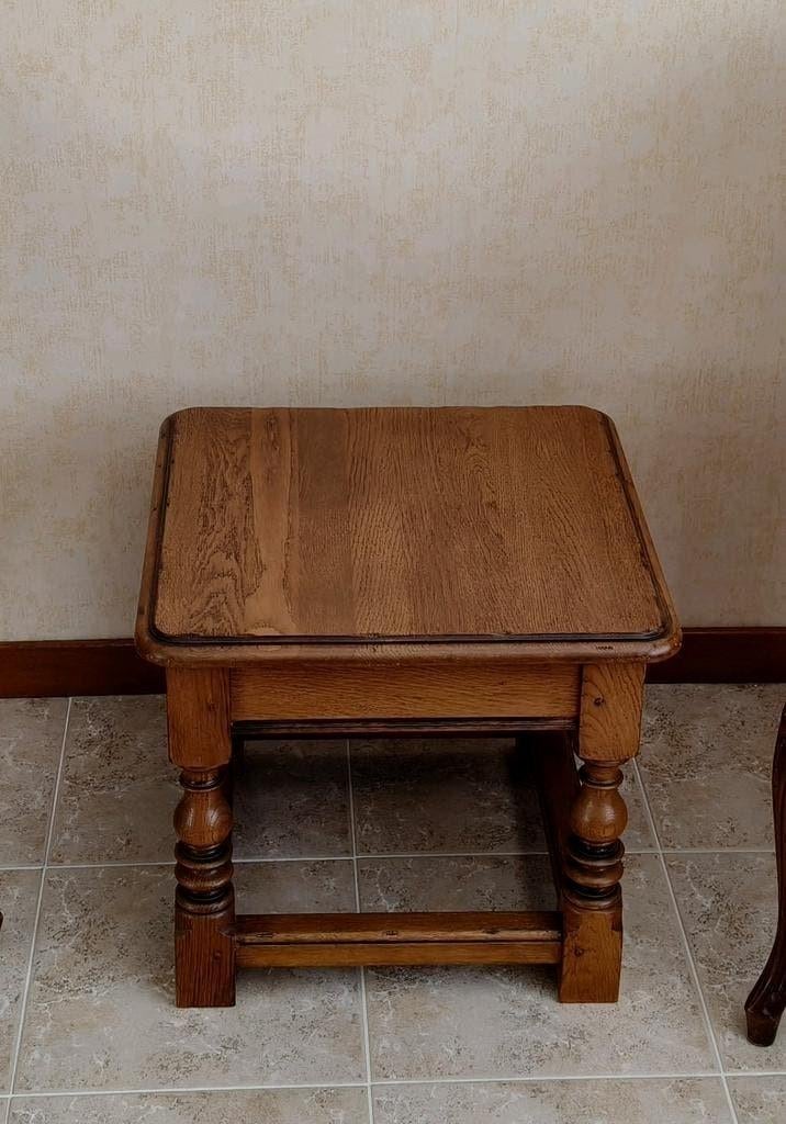 2 tables d'appoint rustique en chêne, Enlèvement