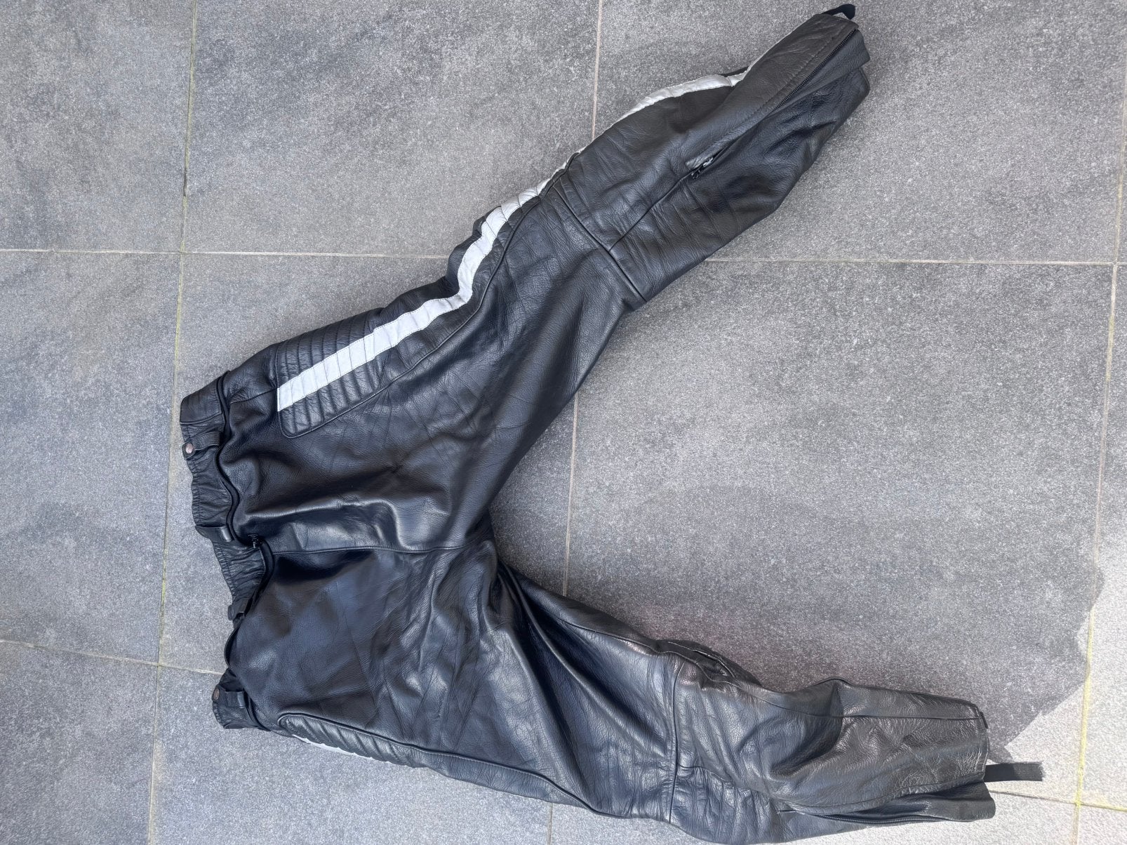 Lederen motobroek met bovenstuk Damen - grote maat, Ophalen, Tweedehands, Heren, Broek | leer