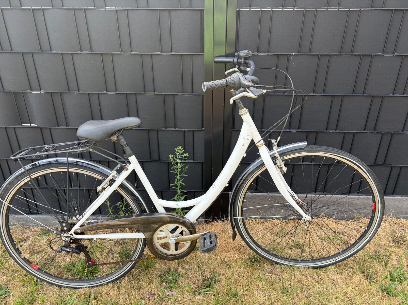 Witte meisjesfiets inzeer goede staat 12j-16j, Ophalen, Gebruikt