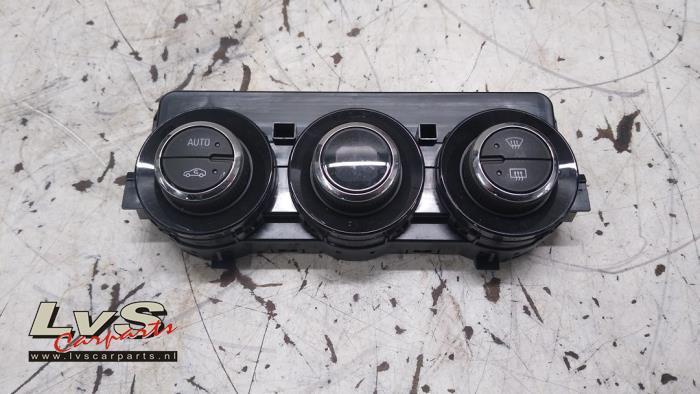 Panneau de commandes chauffage d'un Opel Corsa, Autos : Pièces & Accessoires, Tableau de bord & Interrupteurs, Opel, Utilisé, 3 mois de garantie