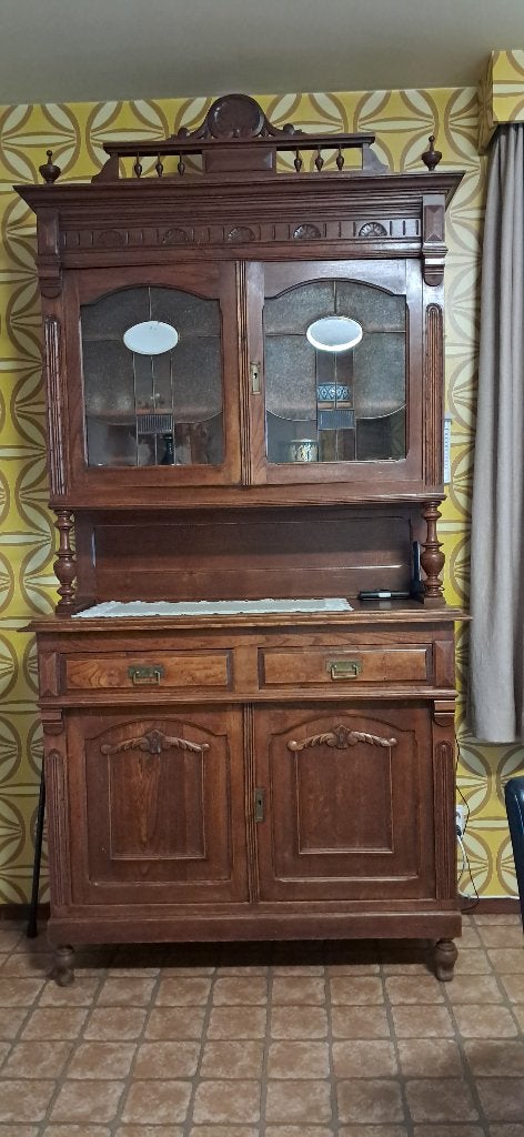 Antieke kast, Ophalen
