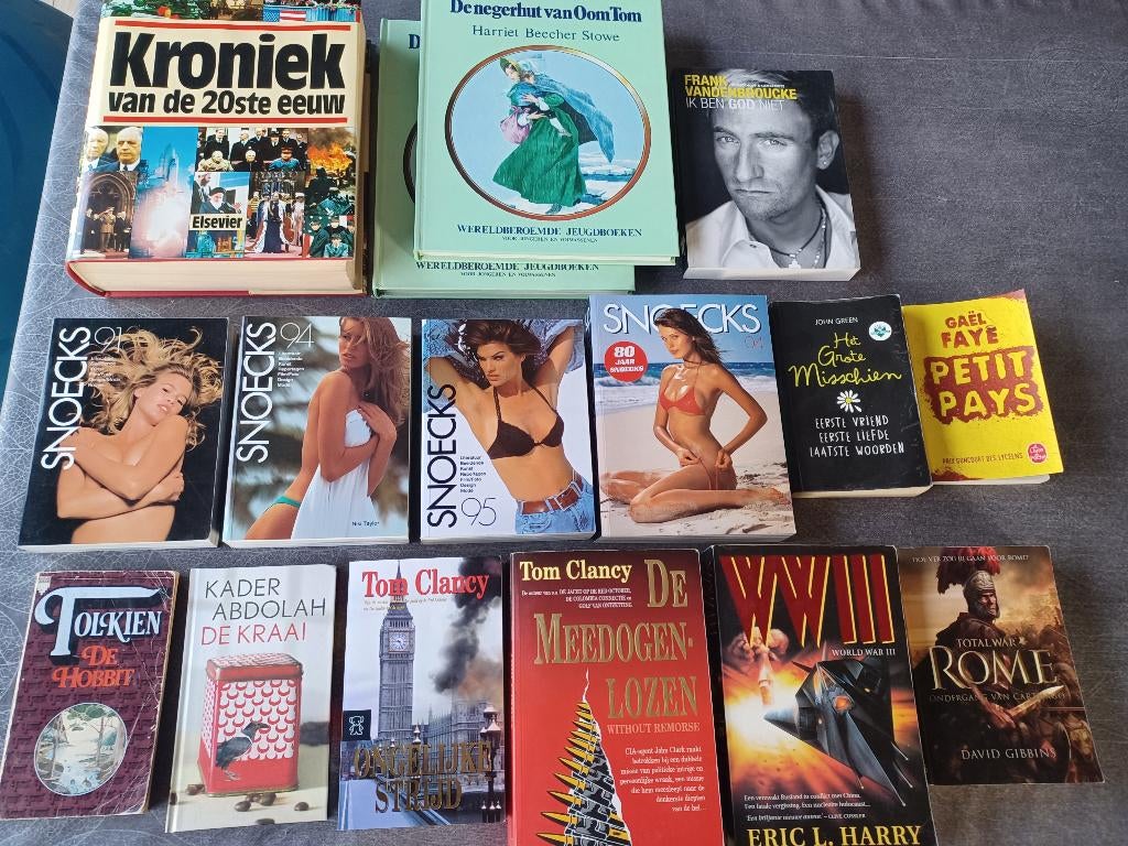Boeken Snoecks, Tom Clancy, John Green, Tolkien en andere..., Ophalen, Gelezen