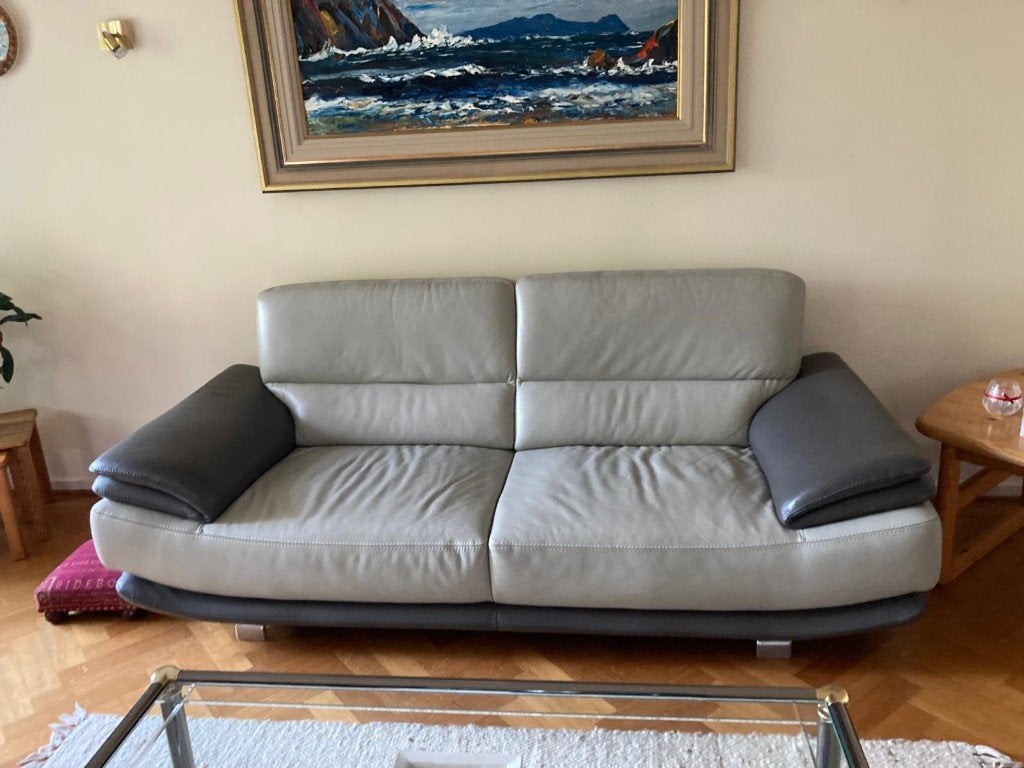 SALON COMPOSE DE 2 SUPERBES CANAPES EN CUIR, Banc droit, Comme neuf, Enlèvement, Cuir