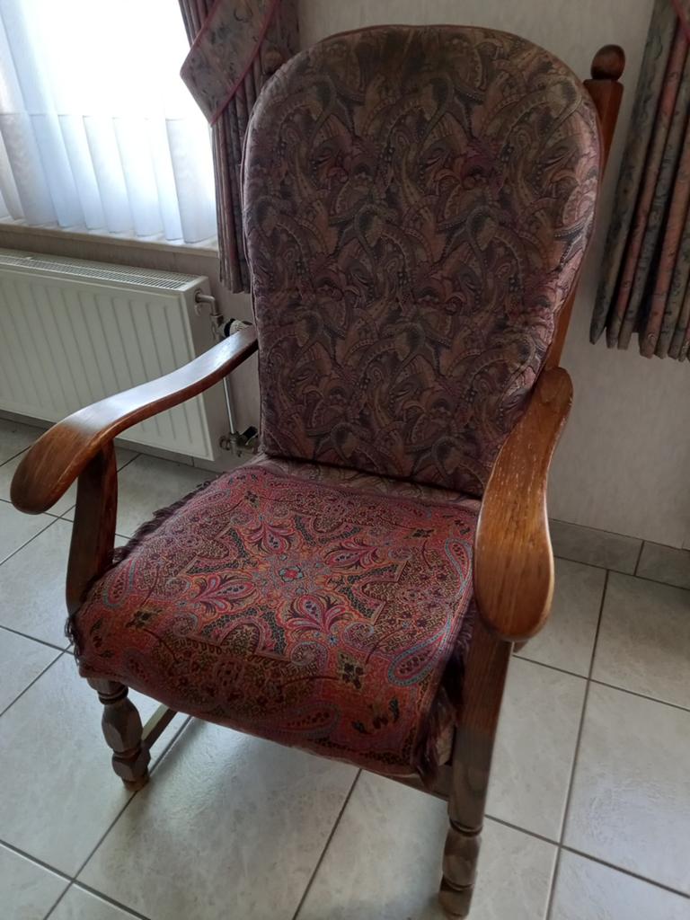 Zetel, Antiek en Kunst, Ophalen