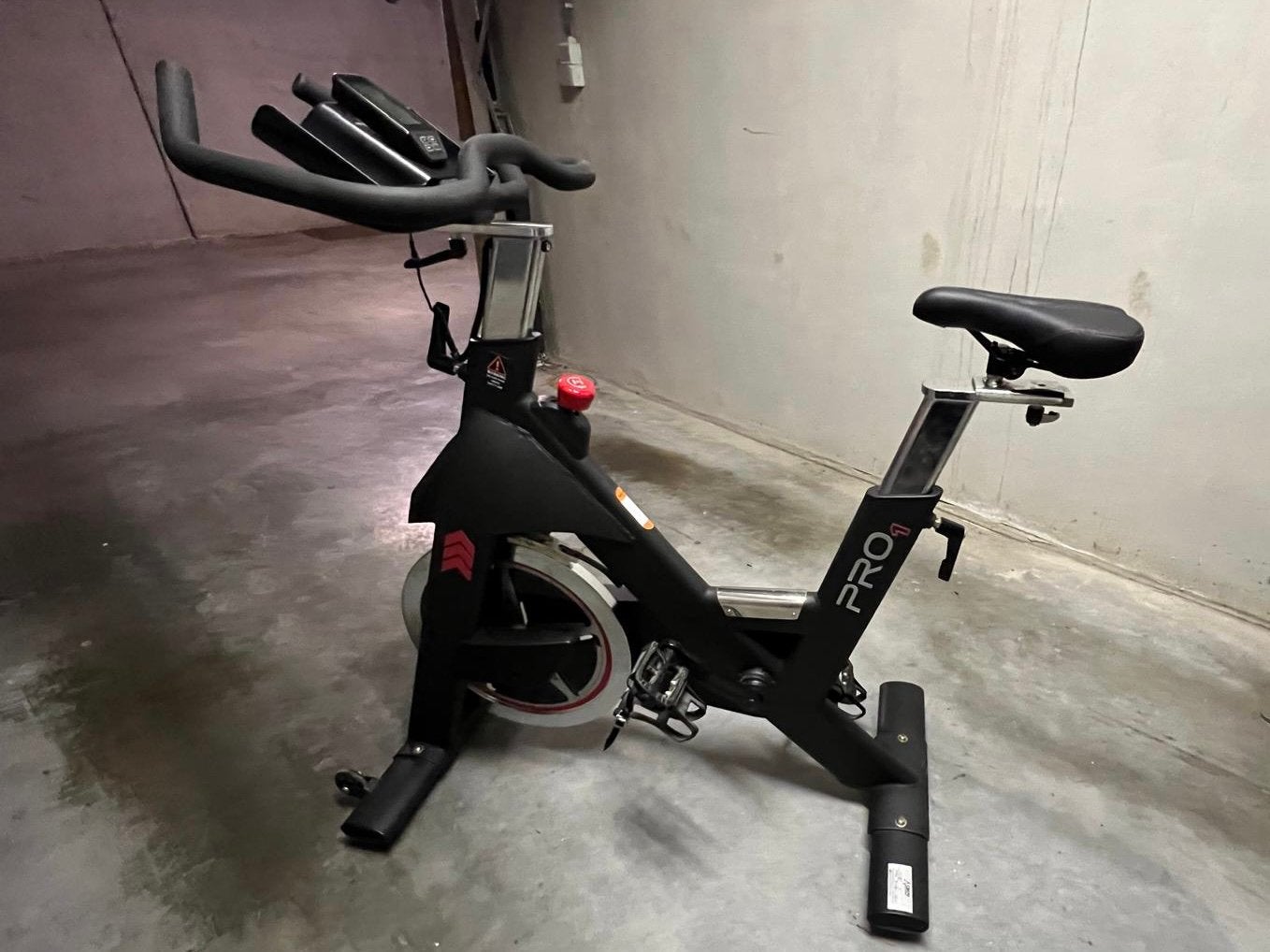 Vélo d’appartement Speedbike Pro, Jambes, Comme neuf, Enlèvement, Vélo d'appartement